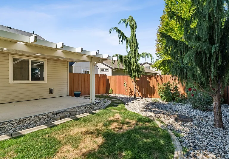 8284 W Galactic Ct — Photo 36