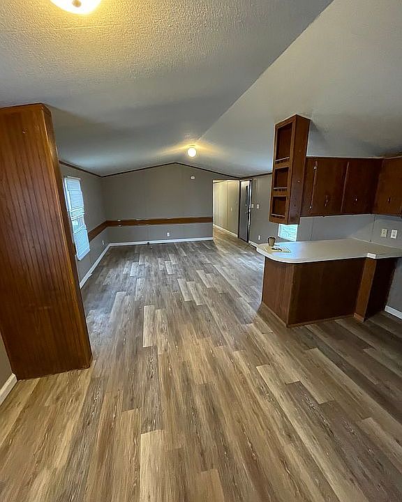 1st image of 630 Oak St Lot 108