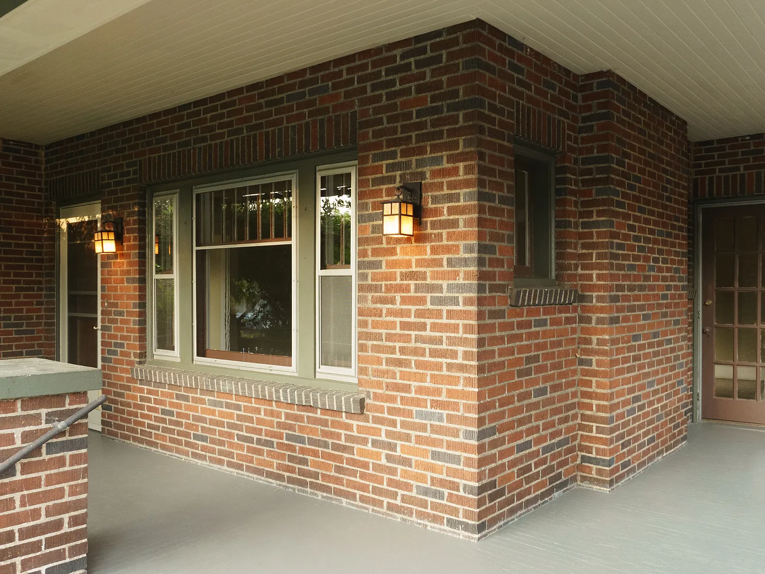 2 bed, 1287 sqft, $2,000 — Photo 2