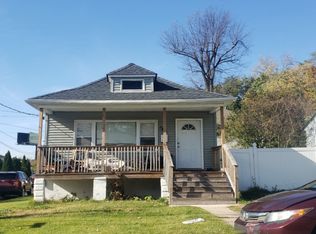 23 Burchard St, Edison, NJ 08837