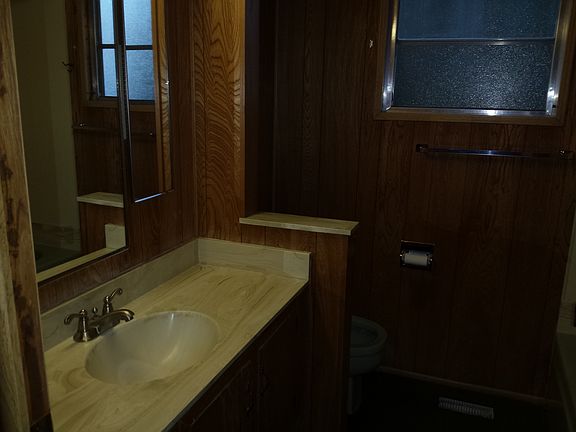 5th image of 3115 N Fairview Ave Unit 91