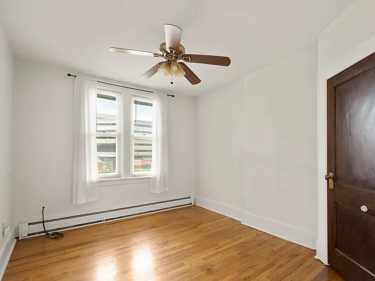 5301 Saint James Ter — Photo 26