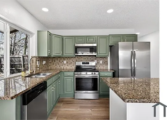 3808 Glover Dr — Photo 16