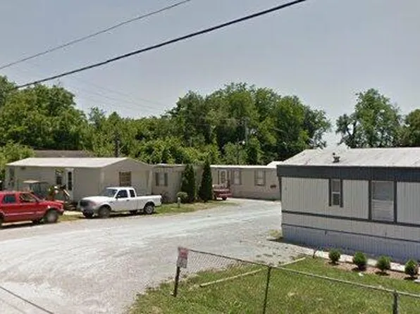 108 Langford Dr, Bardstown, KY 40004