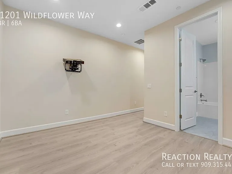 21201 Wildflower Way — Photo 15