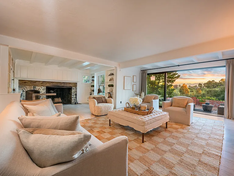 3100 Coldwater Canyon Ave — Photo 101