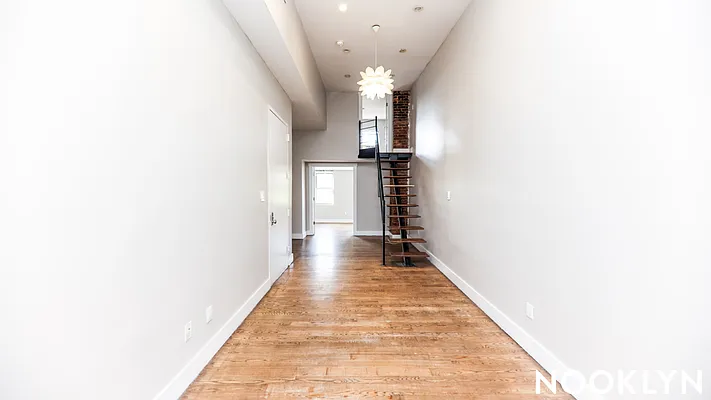 Rented by Nooklyn NYC LLC | media 8