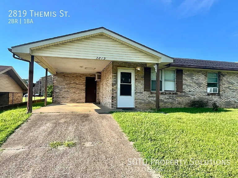 2819 Themis St — Photo 1