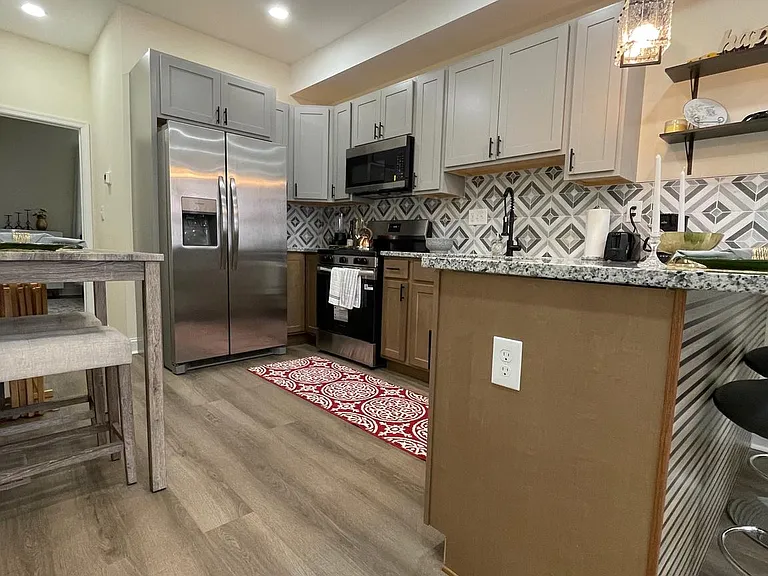1516 N Patterson Park Ave — Photo 9