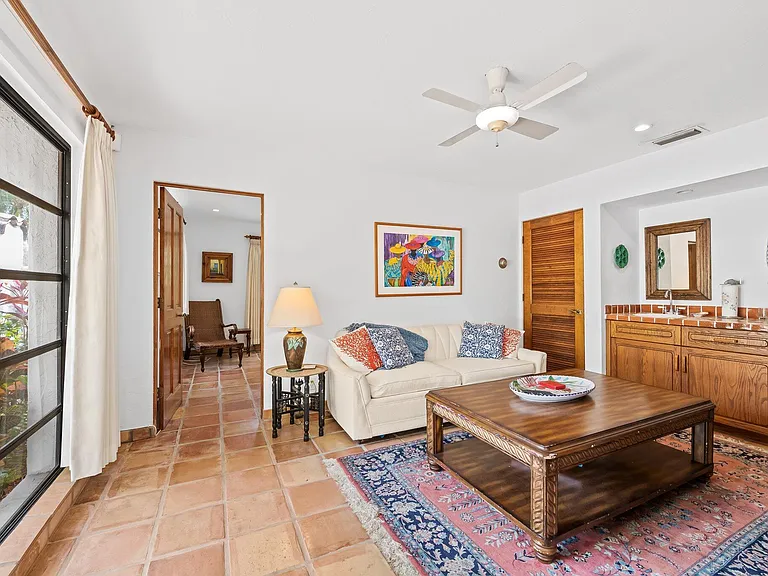 1511 E Lake Dr — Photo 24