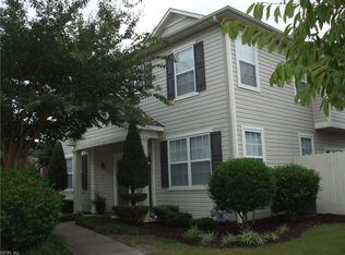 1450 Titchfield Dr, Chesapeake, VA 23320