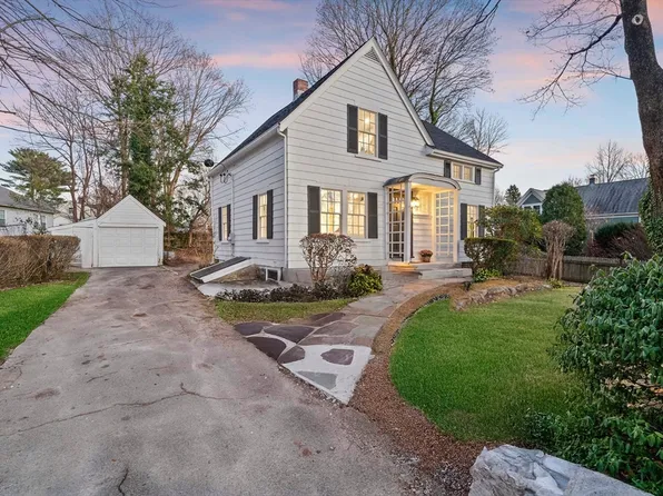 10 Shepard Ct, Sharon, MA 02067