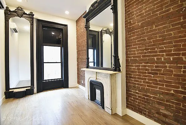 Rented by Bohemia Realty Group | media 6