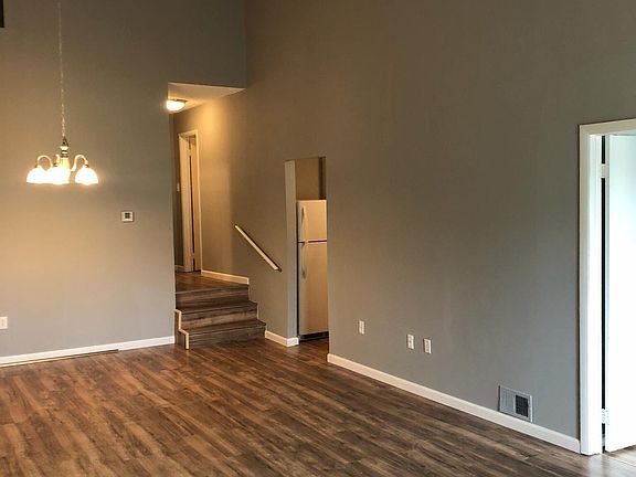 4th image of 113 Snowshoe Ct