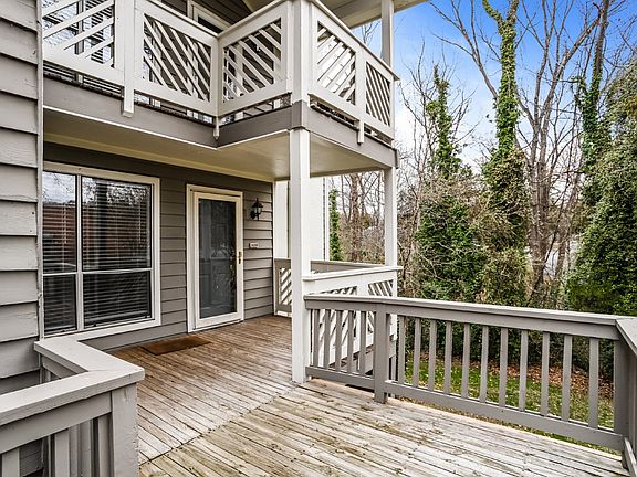 2nd image of 7435 Ashfield Ct