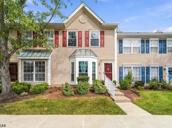 41 Cabot Way, Franklin Twp., NJ 08823