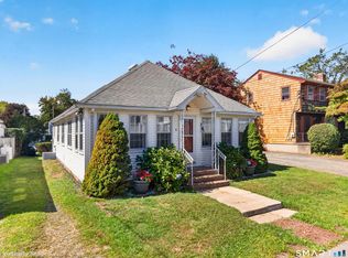 3 Brookside Avenue, Old Lyme, CT 06371