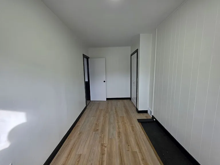 7 Roscoe St — Photo 17
