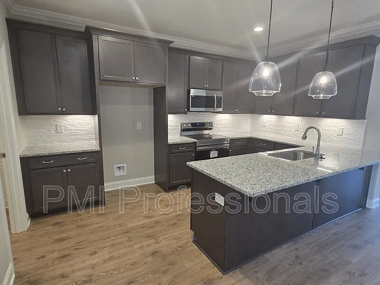 1339 Rebecca Johns Dr — Photo 5