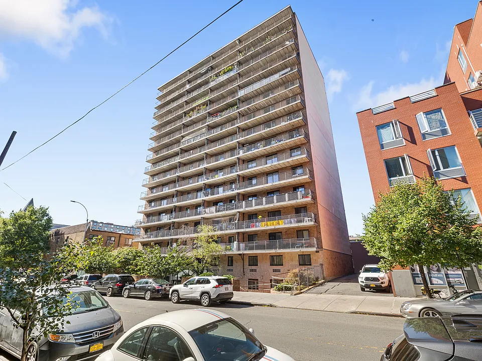 14351 Roosevelt Ave #Penthouse 1