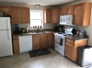 2 Rogers St, Ayer, MA 01432