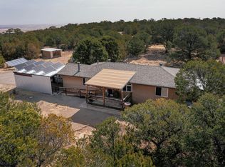 85 Crestview Ln, Edgewood, NM 87015