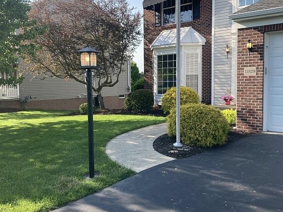 3rd image of 11829 Palomino Ct