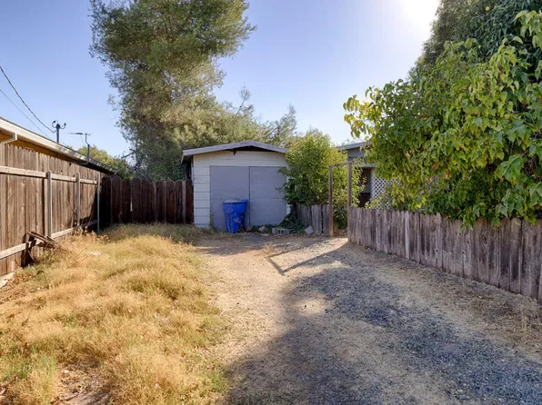 2812 American Ave, Sacramento, CA 95833