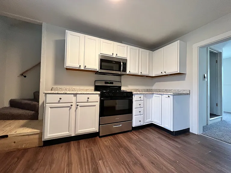 265 Mackall St #C — Photo 3