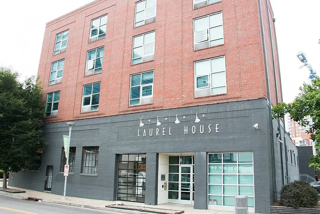 Laurel House Lofts — Photo 3