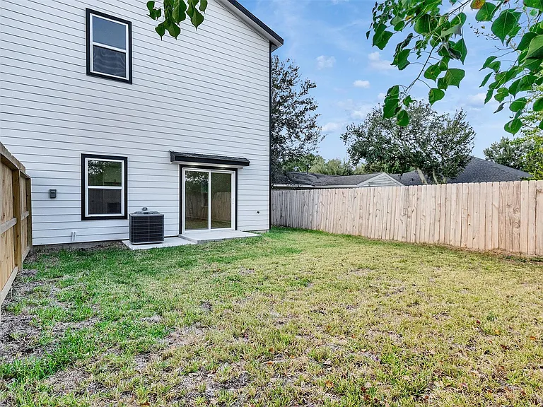 7358 Guadalcanal Rd #A — Photo 35