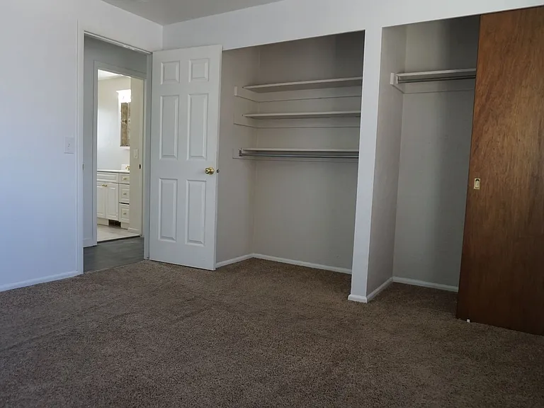 3671 W Cordele Cir — Photo 10