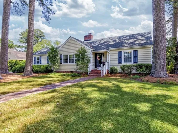 610 Butler Ave, Suffolk, VA 23434