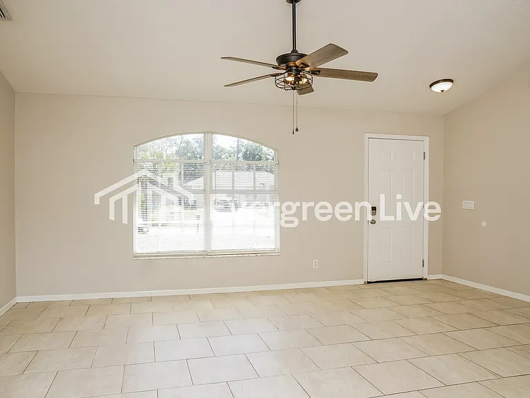 1233 Ramrod St — Photo 2