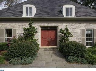 1755 Cedar Ln N, Villanova, PA 19085