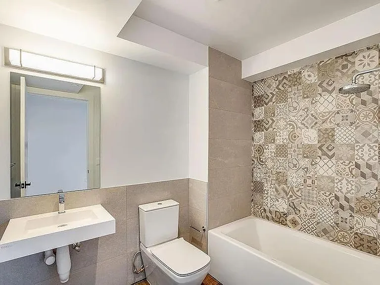 2747 San Pablo Ave #209 — Photo 7