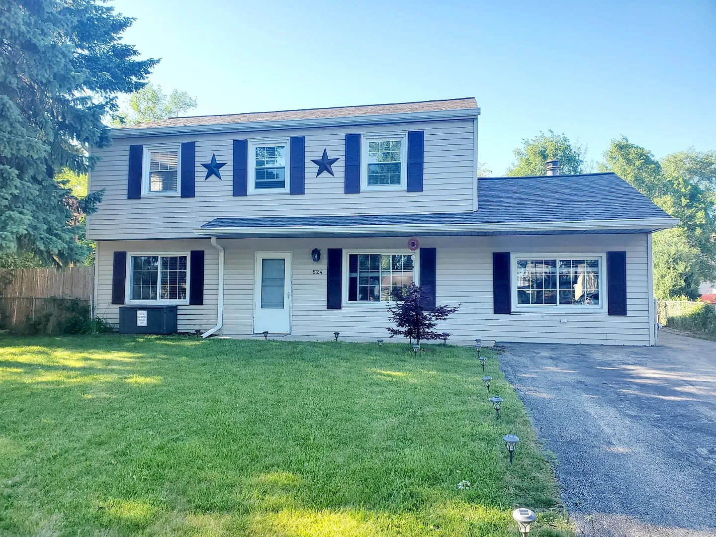 524 Redwood Rd photo 1