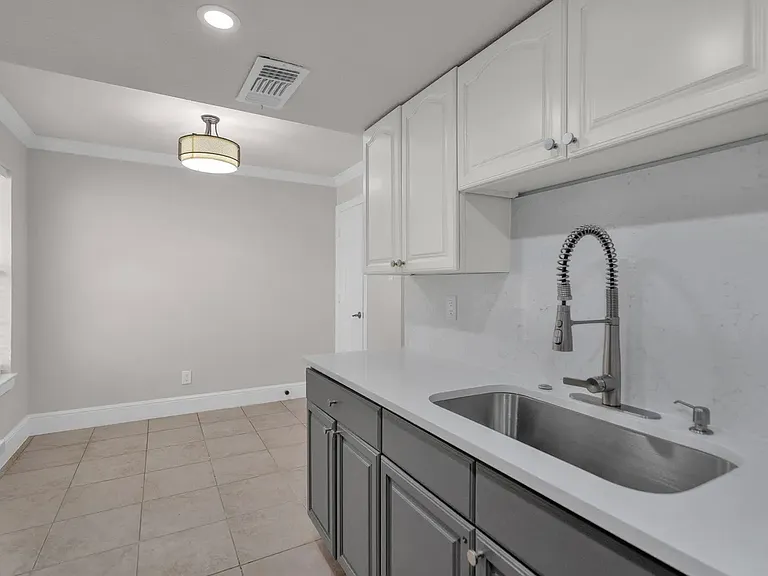 7190 Hickory St — Photo 25