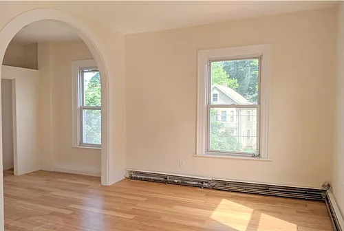 19 Cameron Ave Photo 1