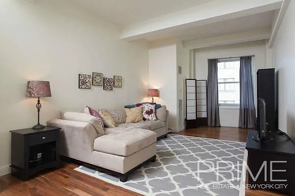 Sold by Prime NYC | media 6