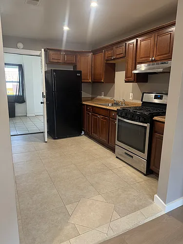 372 Connecticut St #1 Photo 1