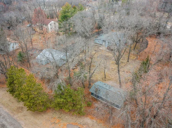 952 Birch St, Lino Lakes, MN 55014