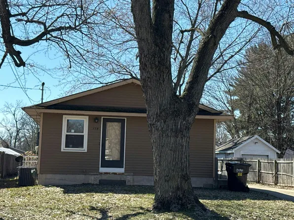 338 43rd St SE, Kentwood, MI 49548