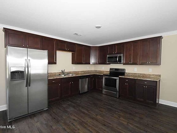 5th image of 2236 Brookville Dr #A