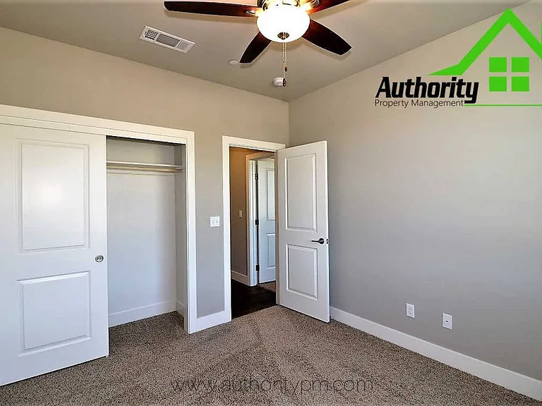 20231 Ballentine Dr — Photo 26
