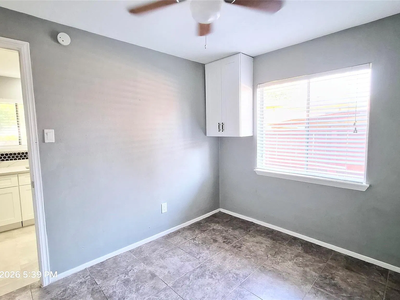 3 bed, 2.0 bath, 1474 sqft, $1,595 — Photo 2