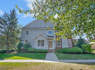 46 Gordon Cir, Parsippany, NJ 07054