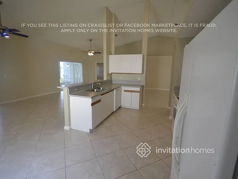 12476 SW 1st St — Photo 6