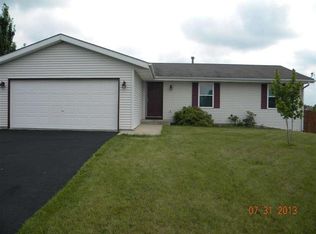 124 Harvest Glenn Dr, Davis Junction, IL 61020