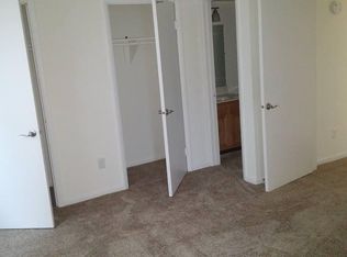 225 Thoreau Cir APT A, Yorktown, VA 23693